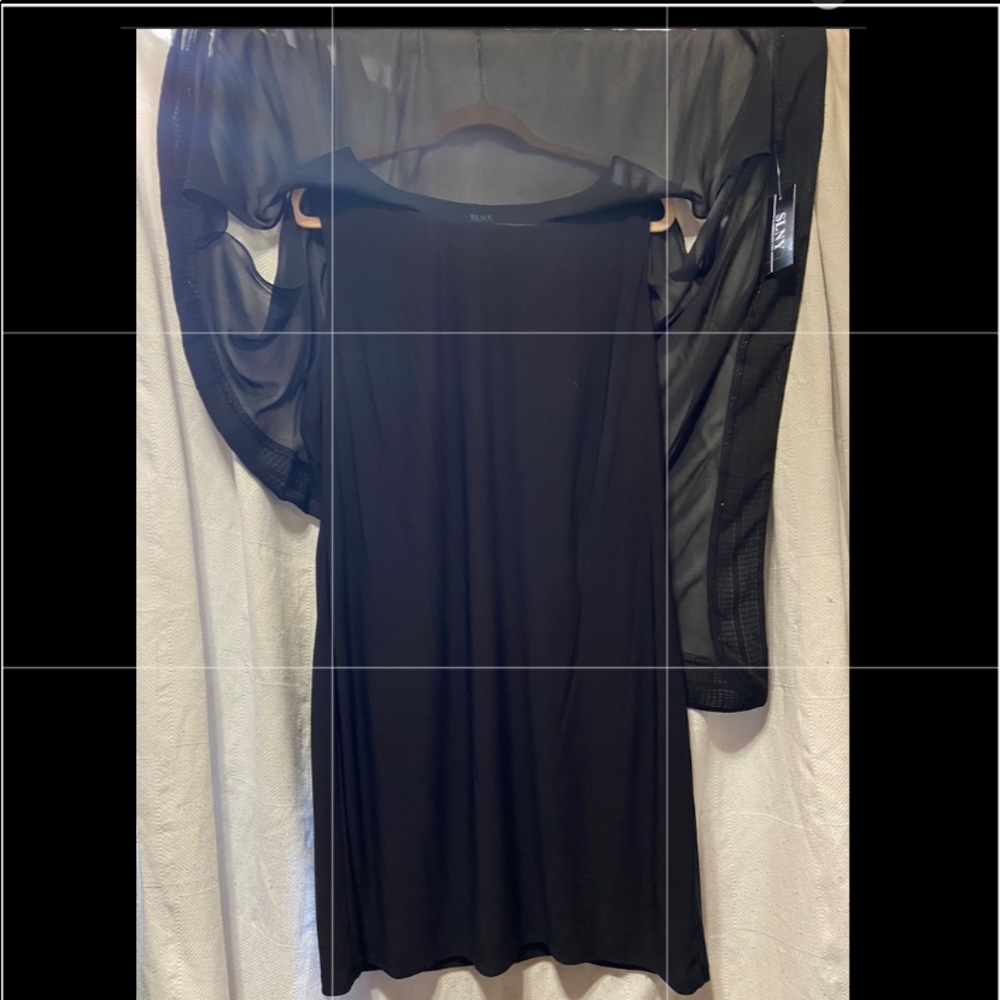 NWT SIZE 10 and SIZE 18 Capelet Sheath Dress - Picture 5 of 7
